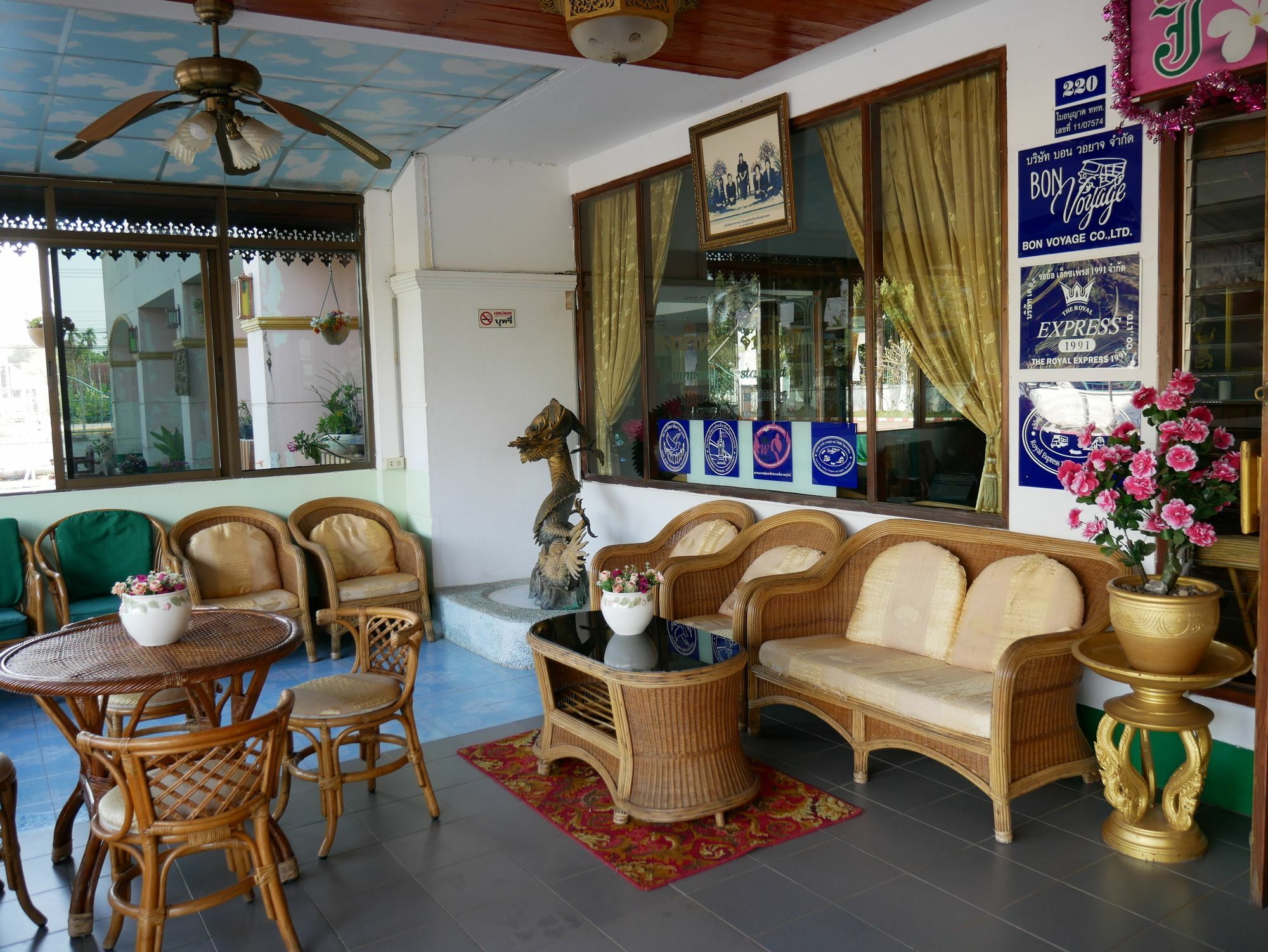 Royal Jommanee Hotel Nongkhai Nong Khai Exteriör bild